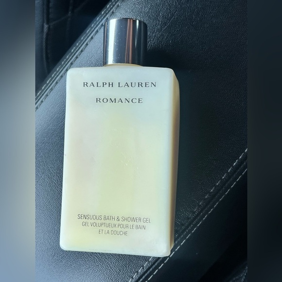 Ralph Lauren Romance Women's Sensuous Bath & Shower Gel NEW !! - Picture 1 of 3